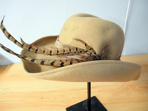 Vintage doeskin geo bollman - vintage,